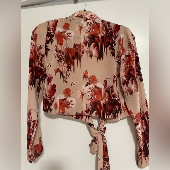 Talula Cropped Blouse - Picture 2 of 2